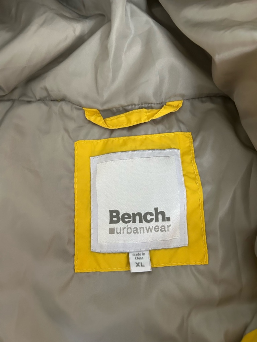 Bench Urbanwear Jacket with Yellow Trim and Beige Shell - Picture 4 of 6